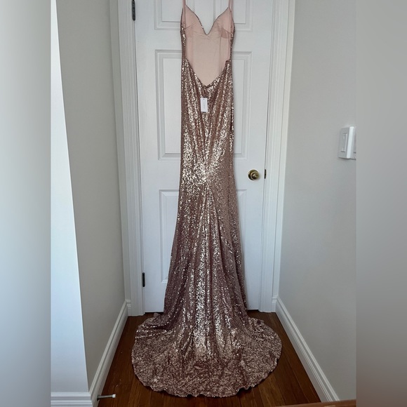 Alamour The Label Yassmine Luxe Rose Gold Sequin Dress, Medium - Picture 5 of 8